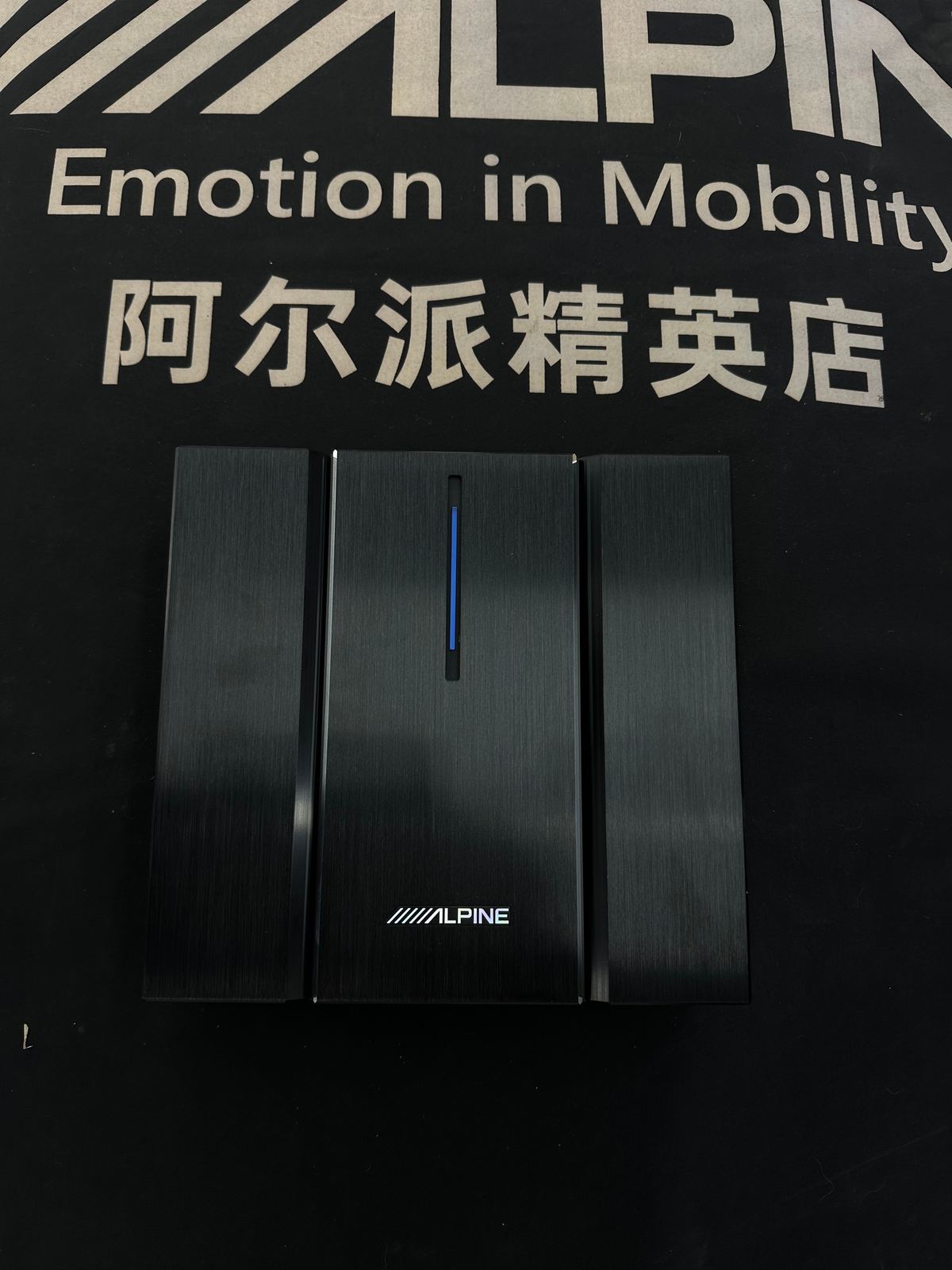 ccbf9019afb64587923761d36422c55d.jpg